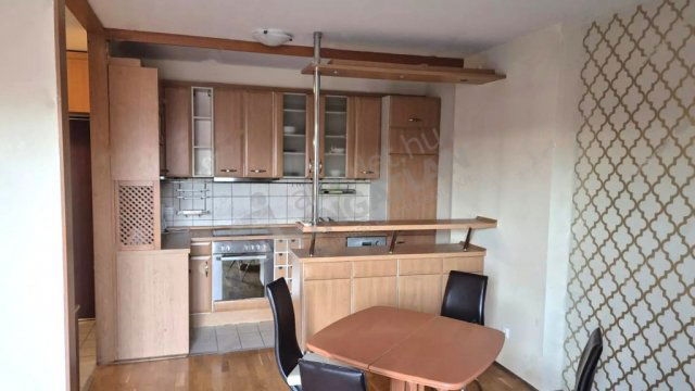 Kiadó téglalakás, albérlet, VI. kerületben, Káldy Gyula utcában