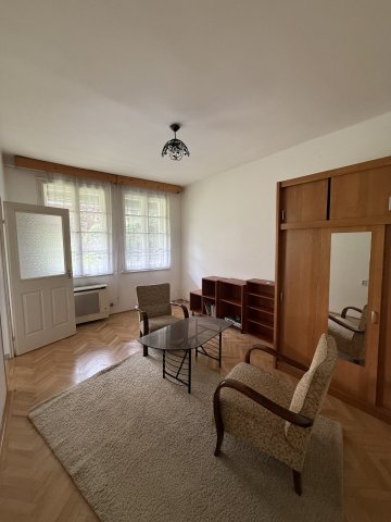 Eladó téglalakás, Budapesten, XIV. kerületben, Fűrész utcában