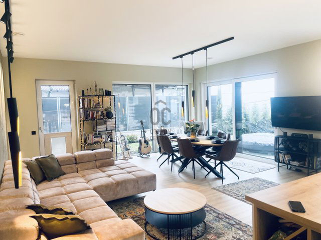 Kiadó téglalakás, albérlet, Budapesten, III. kerületben