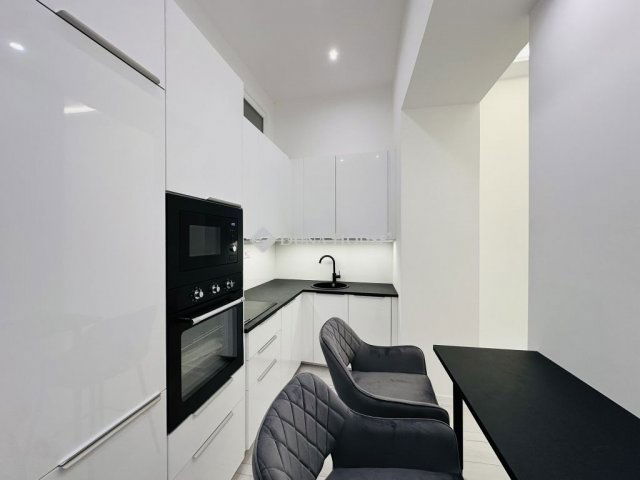 Eladó téglalakás, Budapesten, IX. kerületben 195 M Ft, 4 szobás