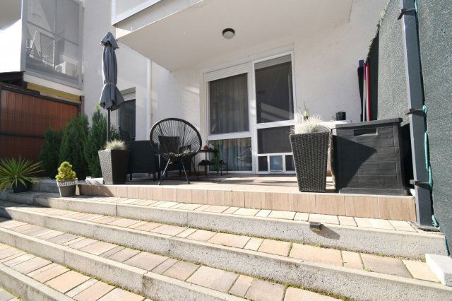 Eladó téglalakás, Debrecenben 66 M Ft, 2 szobás