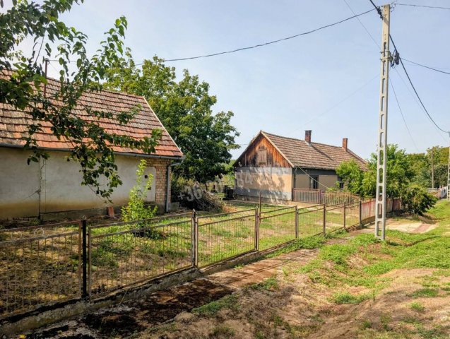 Eladó családi ház, Kerecsenyen 10.9 M Ft, 3 szobás