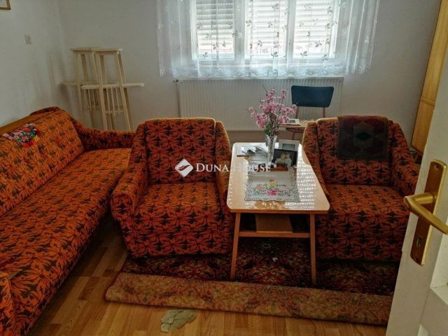 Eladó családi ház, Egyeken 17 M Ft, 4 szobás