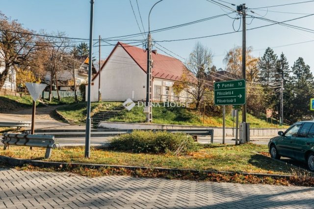 Eladó üzlethelyiség, Pilisszentkereszten 120 M Ft