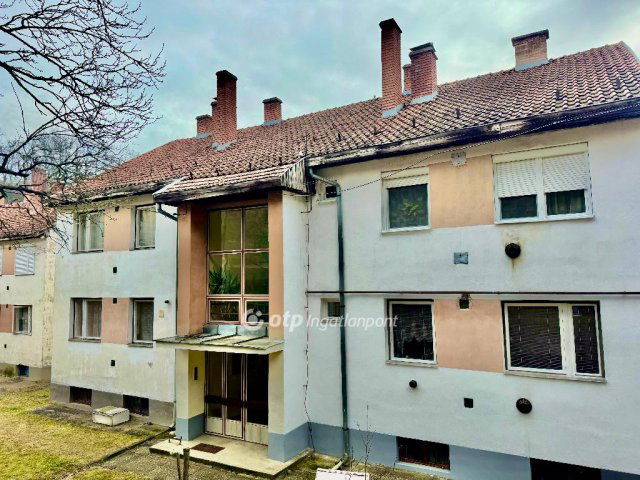 Eladó téglalakás, Királdon 12 M Ft, 2+1 szobás