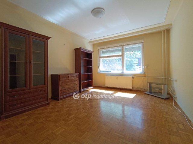 Eladó téglalakás, Budapesten, XI. kerületben 82.5 M Ft