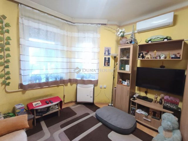 Eladó téglalakás, Budapesten, IV. kerületben 39.9 M Ft, 1 szobás