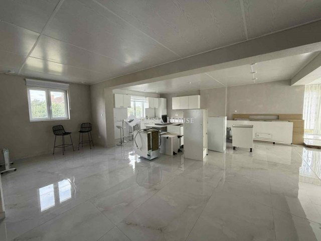 Eladó családi ház, Tiszaroffon 86 M Ft, 3 szobás