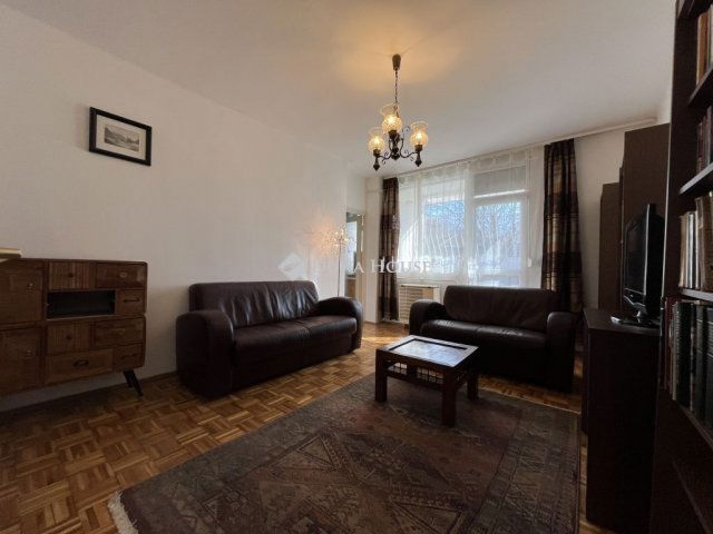 Eladó téglalakás, Veszprémben 56.9 M Ft, 2 szobás