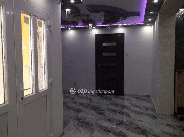 Eladó családi ház, Halmajugrán 24.9 M Ft, 2 szobás