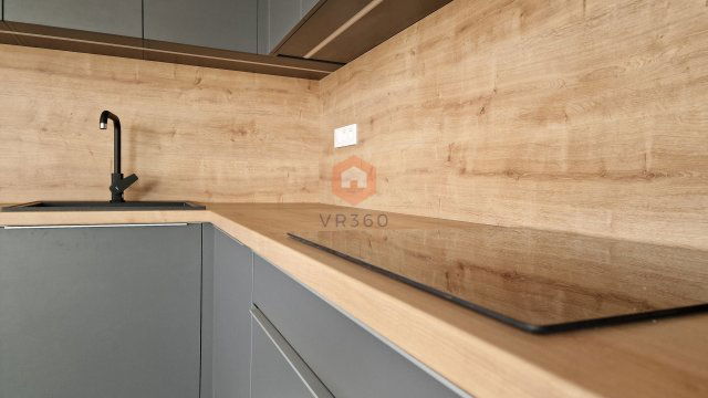 Eladó családi ház, Pécsett 124.9 M Ft, 4 szobás