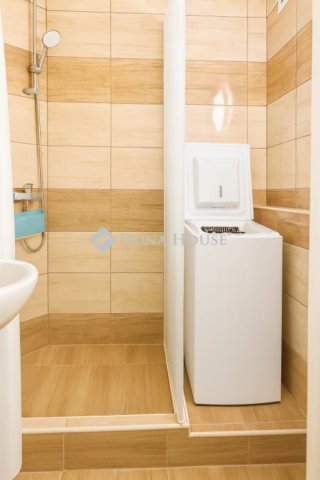 Eladó panellakás, Debrecenben 56.5 M Ft, 3 szobás