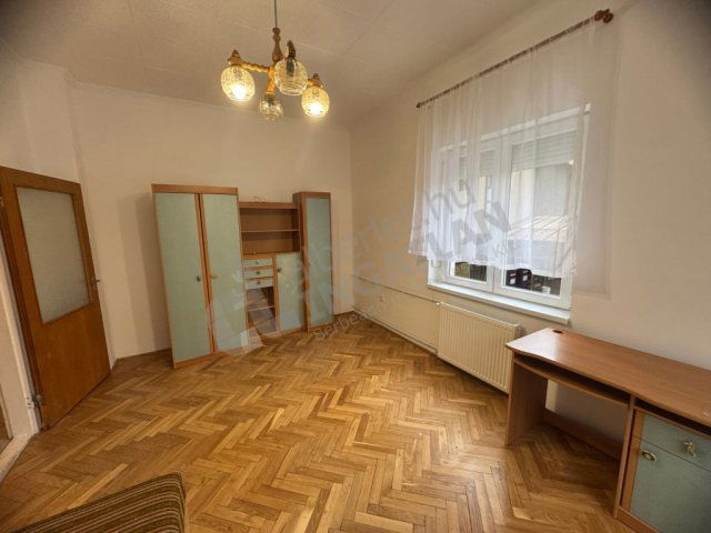 Kiadó családi ház, albérlet, XVII. kerületben, Ecsedháza utcában