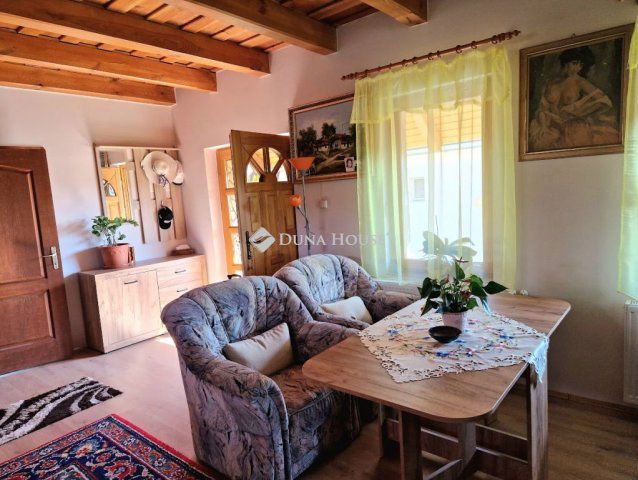 Eladó családi ház, Nemesbükön 119.9 M Ft, 4 szobás