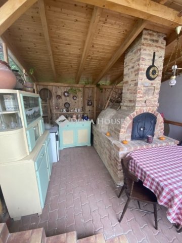 Eladó családi ház, Harkányban 110 M Ft, 8 szobás