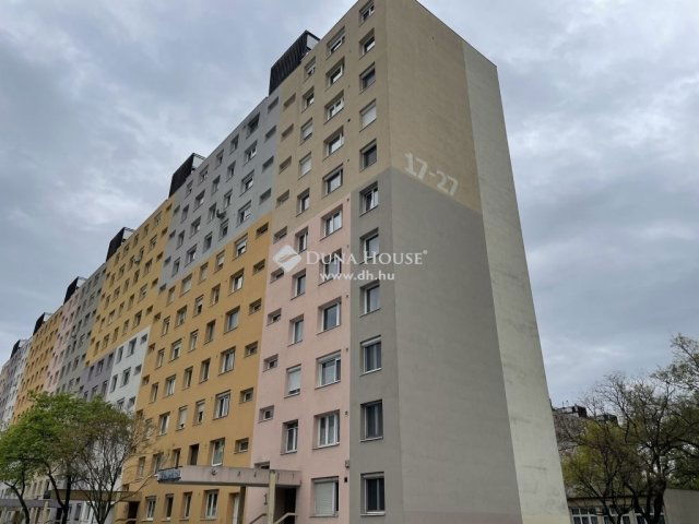 Eladó panellakás, Budapesten, XV. kerületben 64.9 M Ft, 3 szobás