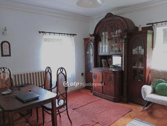 Eladó családi ház, Szentkirályszabadján 42 M Ft, 3 szobás
