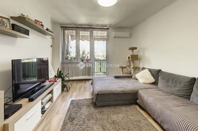 Eladó téglalakás, Kecskeméten 44.9 M Ft, 2 szobás