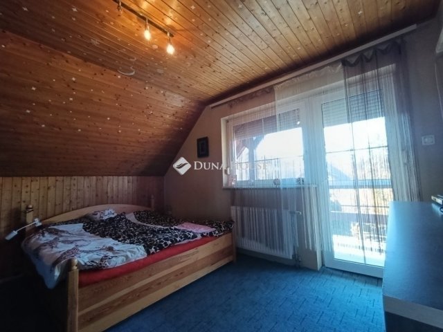 Eladó családi ház, Veresegyházon 145 M Ft, 5 szobás