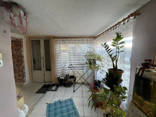 Eladó családi ház, Nyergesújfaluban 38 M Ft, 5 szobás