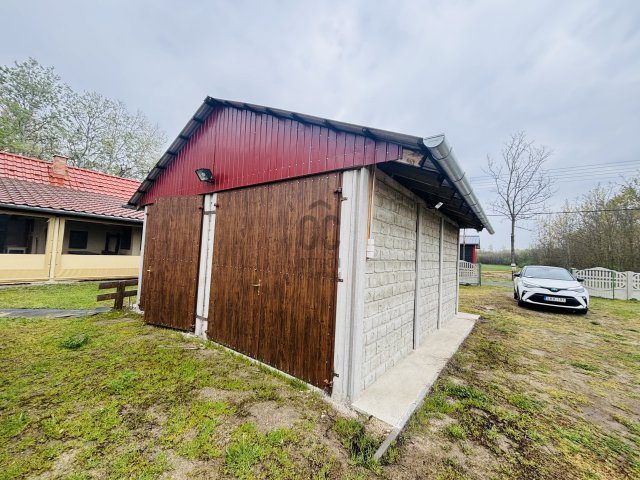 Eladó családi ház, Újszilváson 38.9 M Ft, 2 szobás