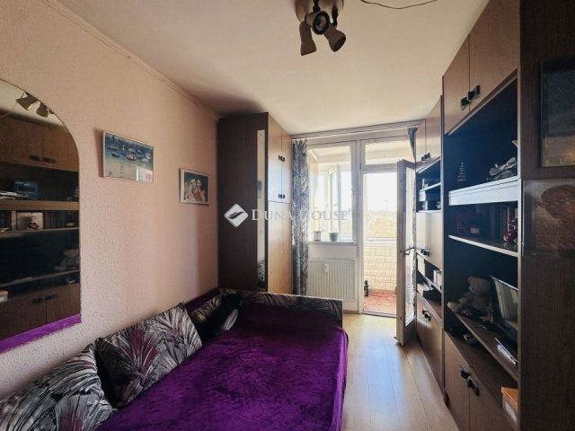 Eladó panellakás, Budapesten, XV. kerületben 63.9 M Ft, 3 szobás