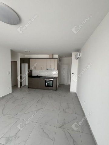 Kiadó téglalakás, albérlet, Győrött 230 E Ft / hó, 3 szobás