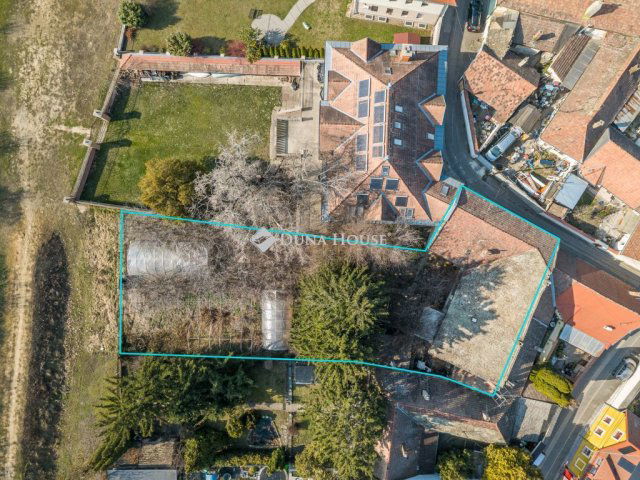 Eladó telek, Vácon 130 M Ft / költözzbe.hu