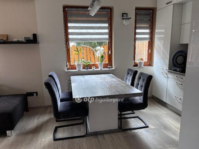 Eladó ikerház, Budapesten, XVII. kerületben 149.9 M Ft, 4 szobás