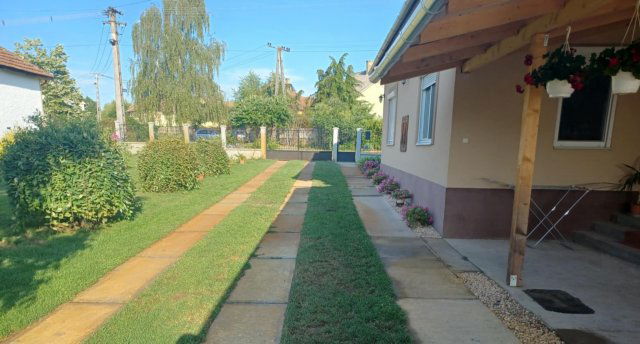 Eladó családi ház, Ópályin 28.5 M Ft, 4 szobás