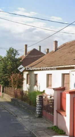 Eladó ikerház, Miskolcon 24.5 M Ft, 2 szobás