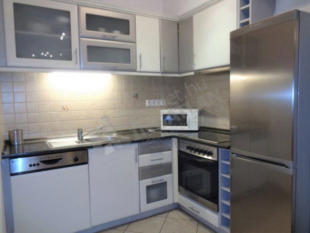 Kiadó téglalakás, albérlet, VI. kerületben, Ó utcában