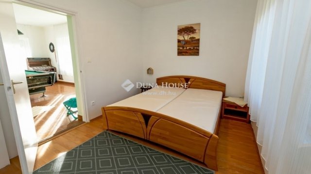 Eladó családi ház, Balatonszemesen 89.9 M Ft, 4 szobás