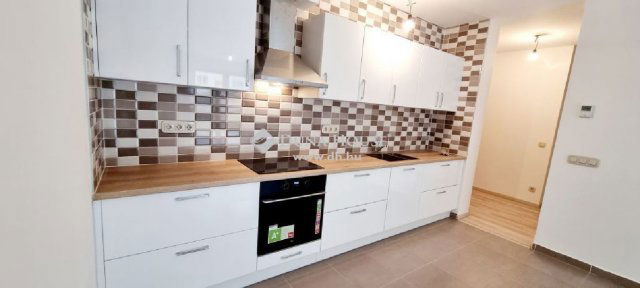 Eladó téglalakás, Budapesten, XIII. kerületben 138 M Ft