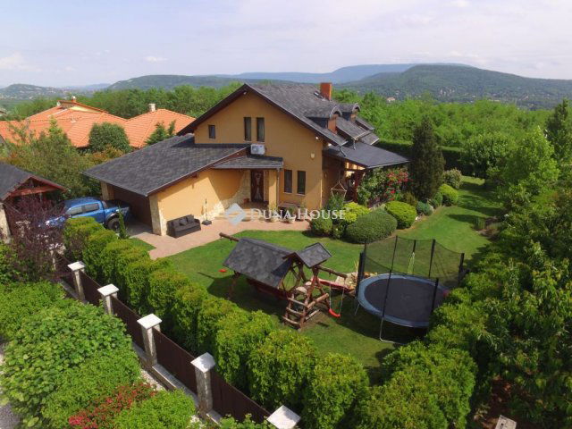 Eladó családi ház, Piliscsabán 199.9 M Ft, 5 szobás