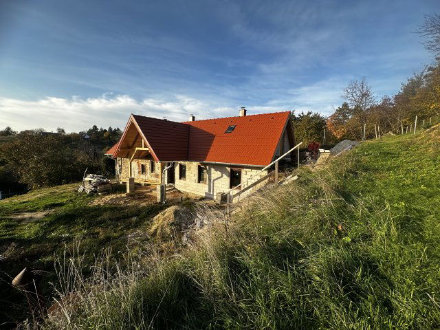 Eladó családi ház, Cserszegtomajon 45 M Ft, 2 szobás