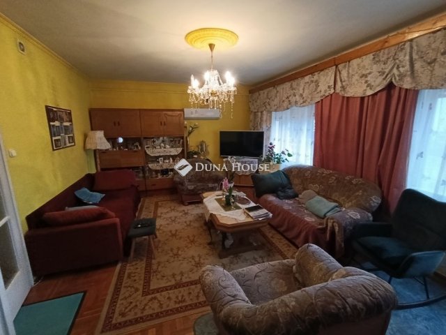 Eladó családi ház, Lajosmizsén 67.9 M Ft, 3 szobás