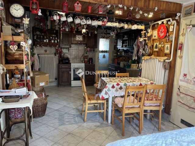 Eladó családi ház, Zalaegerszegen 25 M Ft, 2 szobás