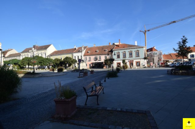 Eladó üzlethelyiség, Kőszegen 98.8 M Ft / költözzbe.hu