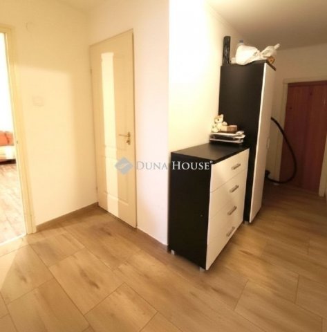 Eladó családi ház, Üllőn 99.8 M Ft, 3 szobás