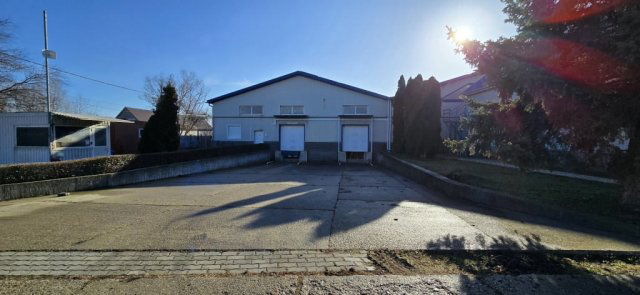Eladó ipari ingatlan, Halásztelken, II. Rákóczi Ferenc utcában