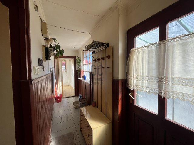 Eladó családi ház, Pécelen 55 M Ft, 2 szobás