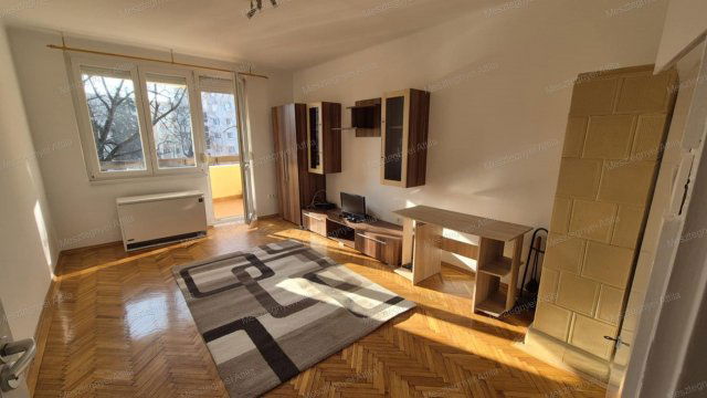 Kiadó téglalakás, albérlet, Sopronban 220 E Ft / hó, 3 szobás