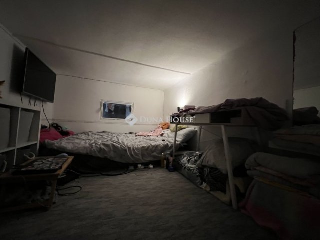 Eladó téglalakás, Budapesten, VIII. kerületben 40.5 M Ft