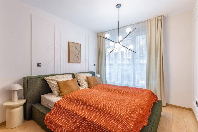 Eladó téglalakás, Budapesten, VI. kerületben 84.9 M Ft, 2 szobás
