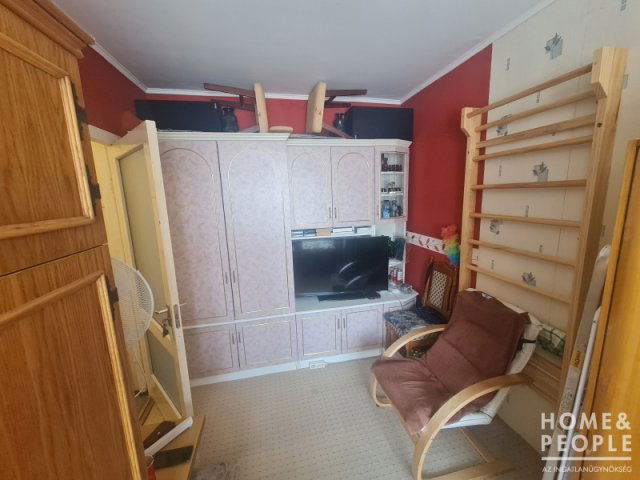Eladó téglalakás, Hódmezővásárhelyen 31 M Ft, 2 szobás