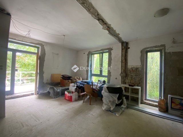 Eladó családi ház, Nagykovácsiban 119 M Ft, 5 szobás