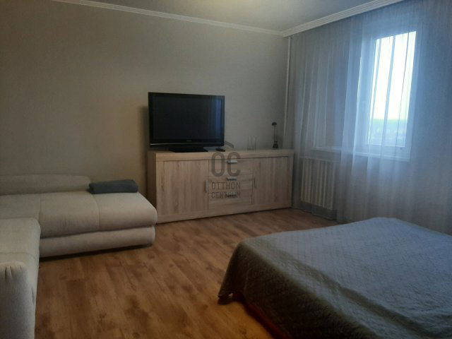 Kiadó panellakás, albérlet, Veszprémben 180 E Ft / hó, 2 szobás