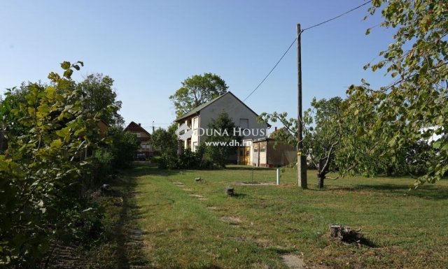 Eladó családi ház, Lajosmizsén 65 M Ft, 4 szobás
