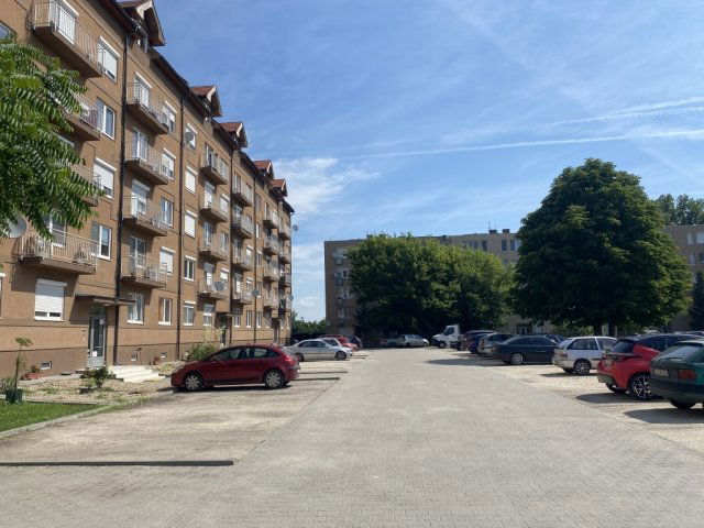 Eladó téglalakás, Táborfalván 25.8 M Ft, 2 szobás